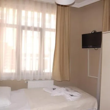 Kral Mert Hotel apartamentowy 3*