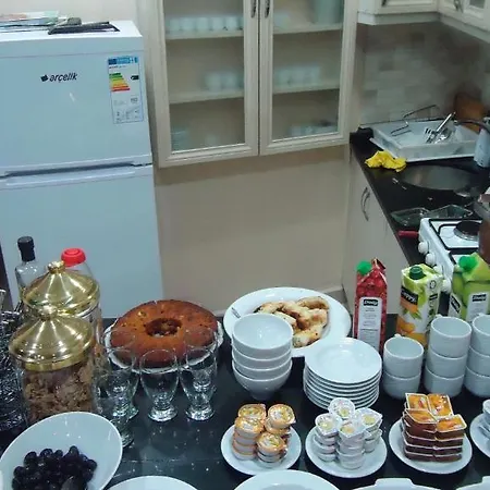 Kral Mert Aparthotel 3*